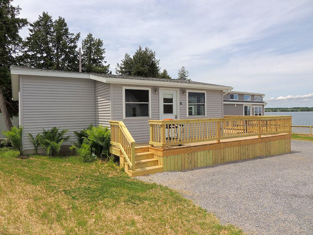 Angel Rock Waterfront Cottages Cape Vincent Exterior photo