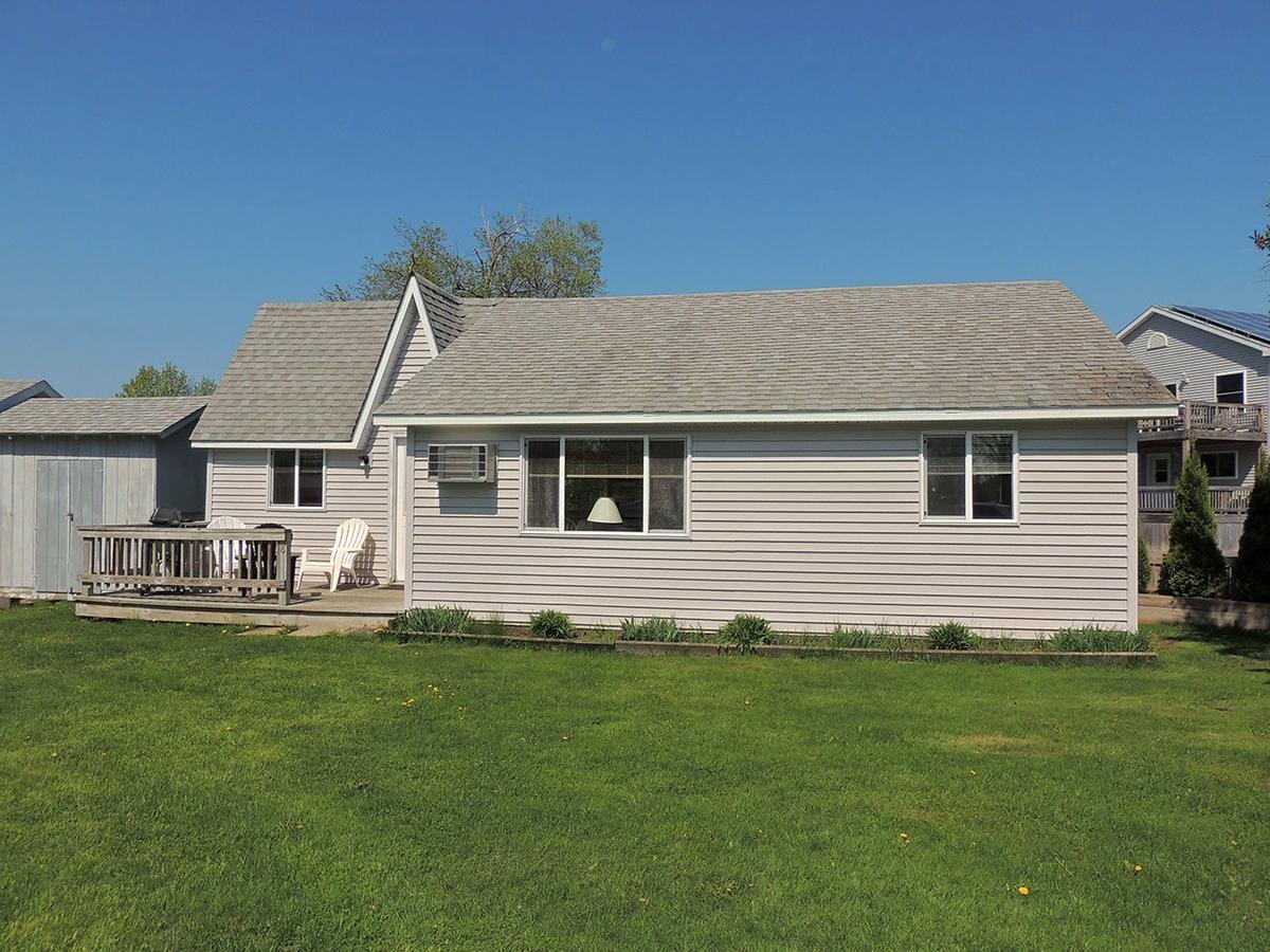 Angel Rock Waterfront Cottages Cape Vincent Exterior photo